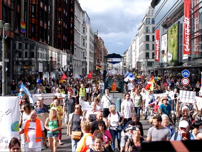 Tausende kamen zur "Woche der Demokratie" nach Berlin